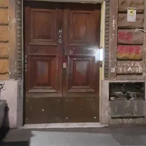 Casa Per Gente Giovane Appartement